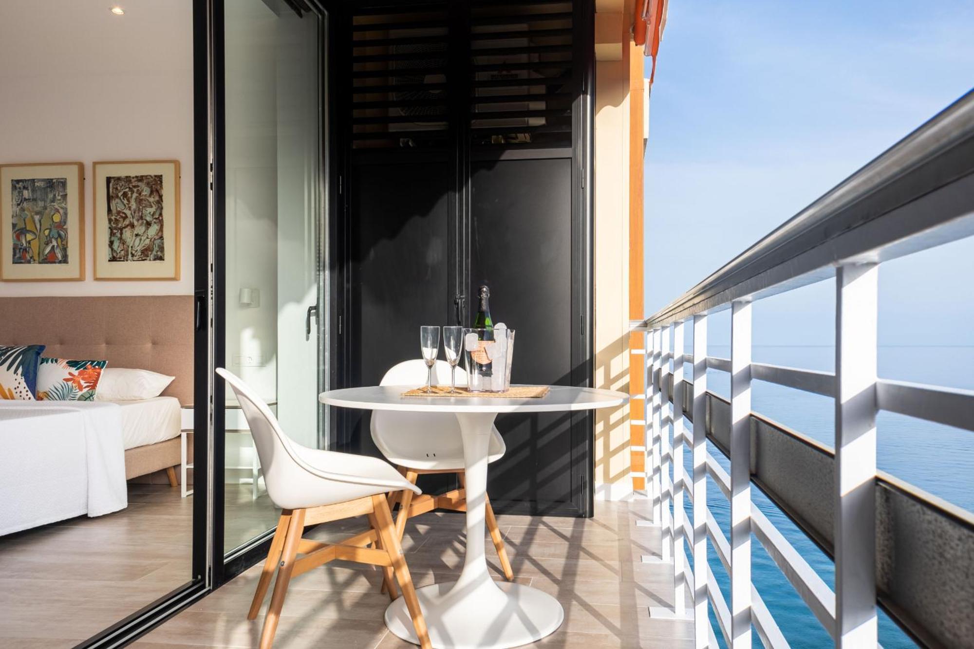 Fabuloso Apartamento Con Increibles Vistas Al Mar Torremolinos Bagian luar foto